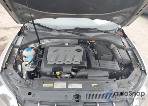 2014 Volkswagen Passat 2.0L Tdi Se from USA, damaged, VIN 1VWBN7A33EC110443